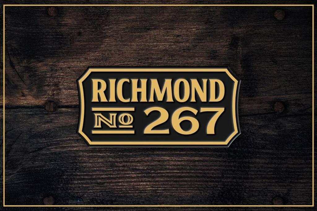 Richmond No. 267 Apartment Luaran gambar